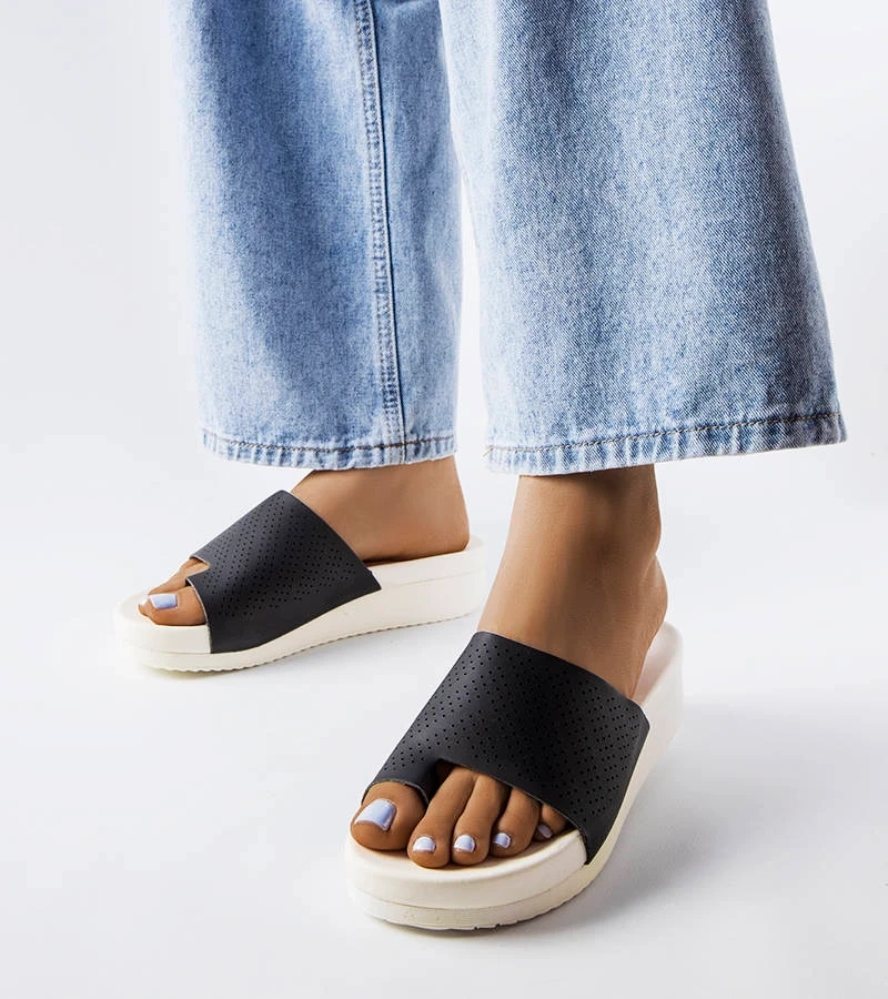 Schwarze Monferrato Keilabsatz Sandalen