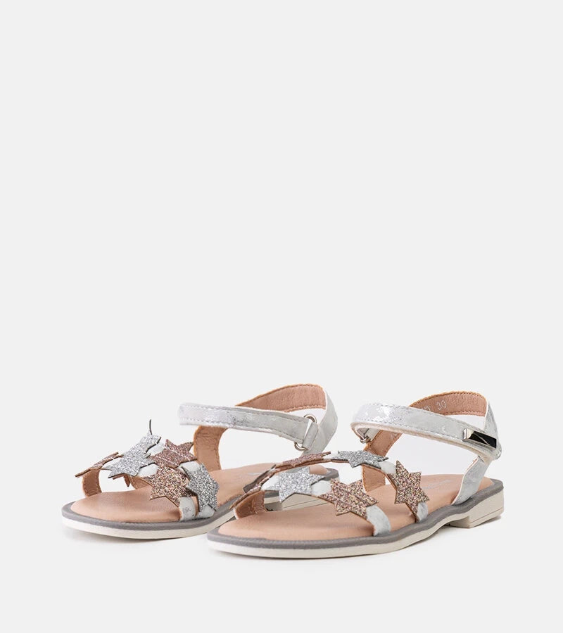 Graue Kinder-Sandalen mit glitzernden Sternen von Charisa