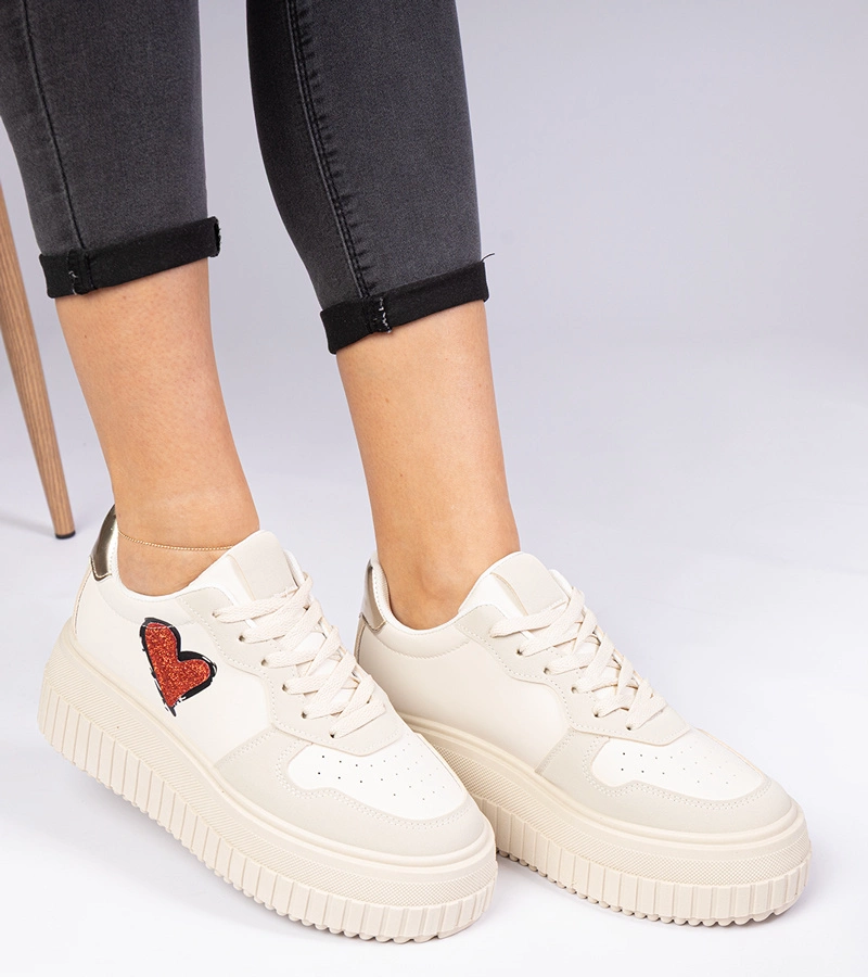 Beige Damensneaker mit glitzerndem Herz Laira