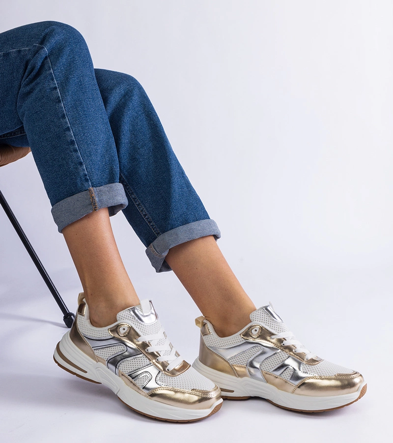 Sportliche Stoff-Sneaker mit goldenen Einsätzen Elayne