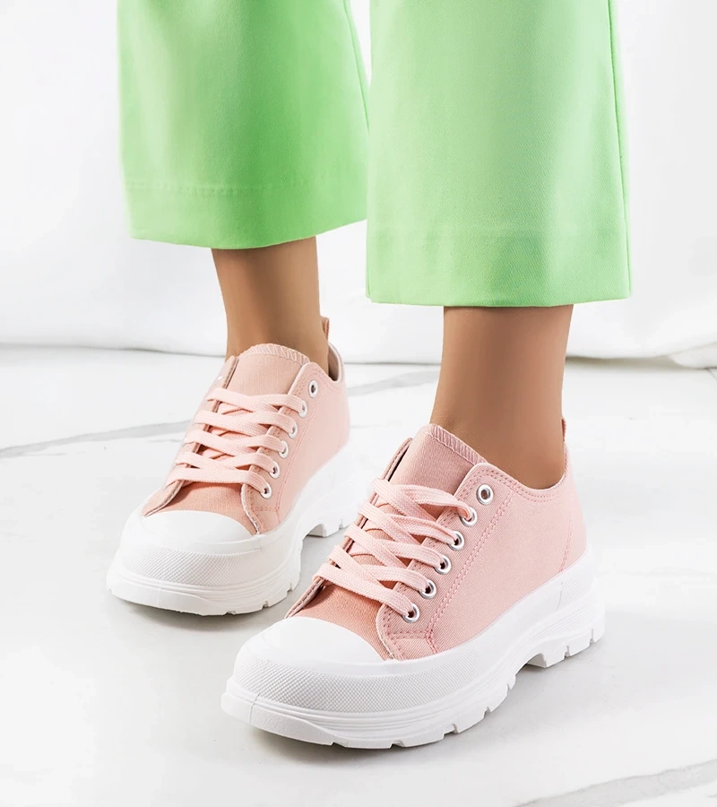 Rosa Turnschuhe mit dicker Sohle von Melik