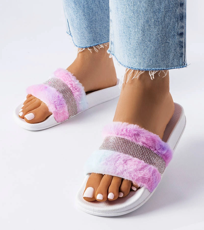 Beżowe klapki z łańcuchem Levy