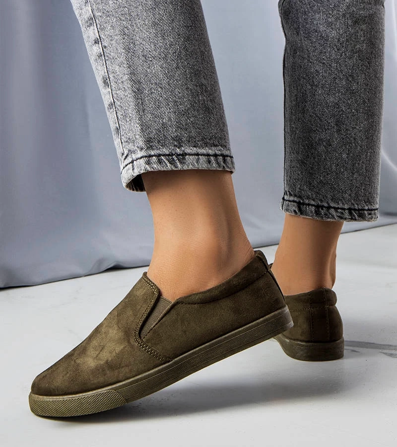 Grüne Tennisschuhe aus Eco-Wildleder von Leroy