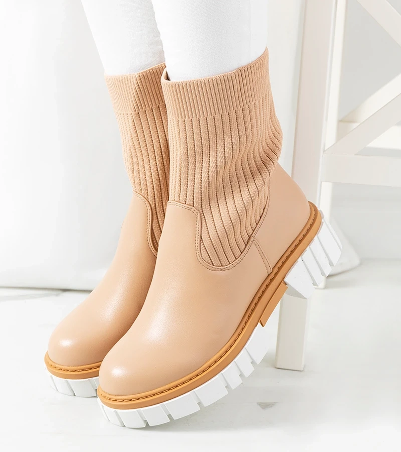 Beige Stiefeletten mit Sockenschaft Amelie