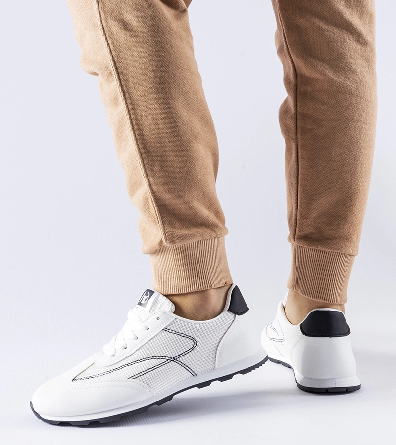 Schwarz-weiße sportliche Sneakers Pinarella