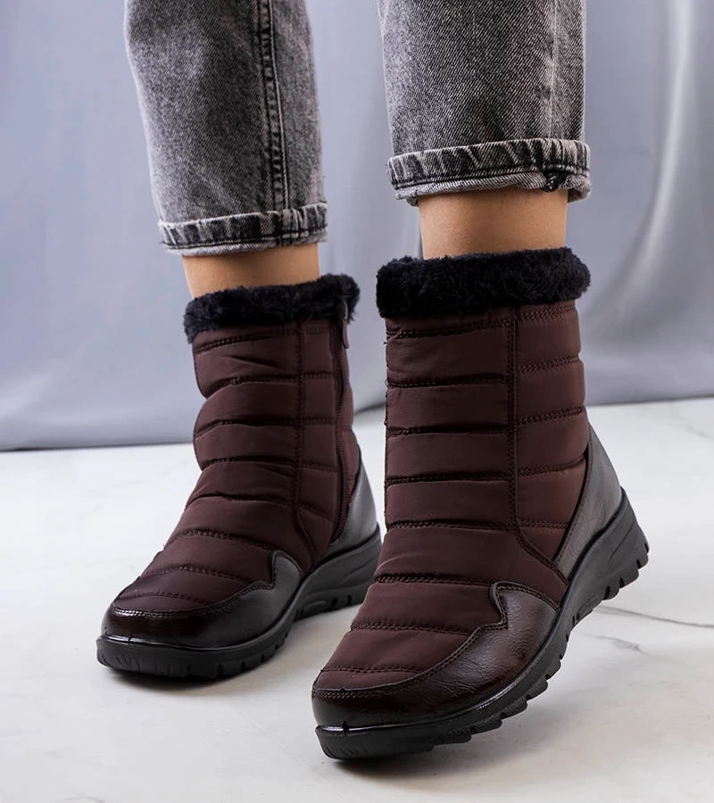 Braune gesteppte Beau Schneestiefel