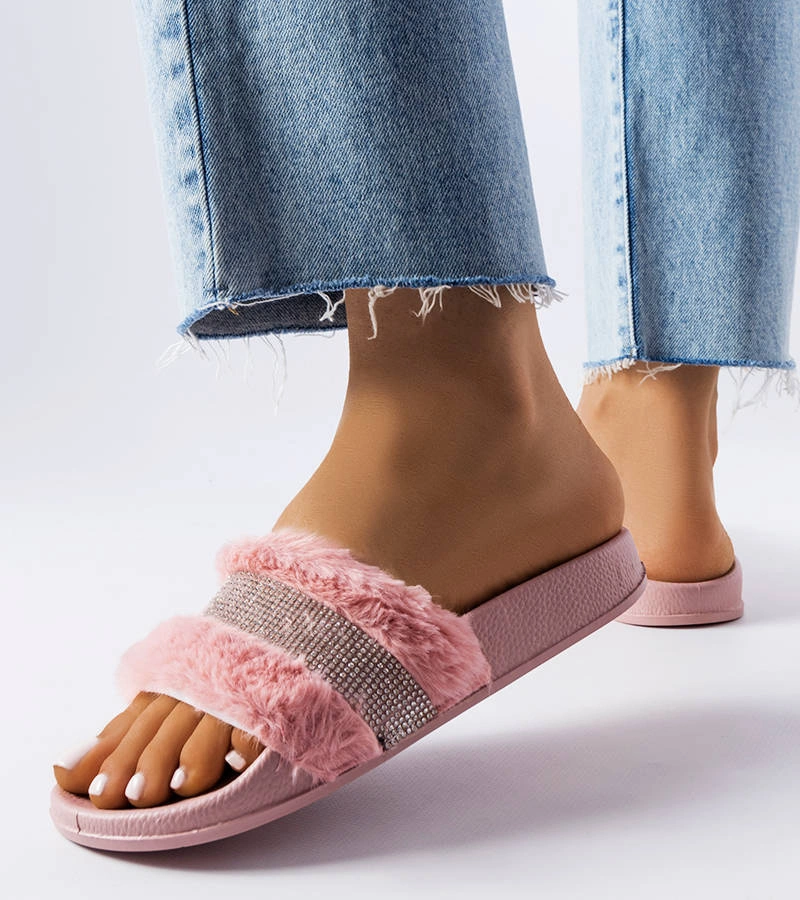 Rosa Pelz-Pantoffeln mit Zirkonia von Carrito