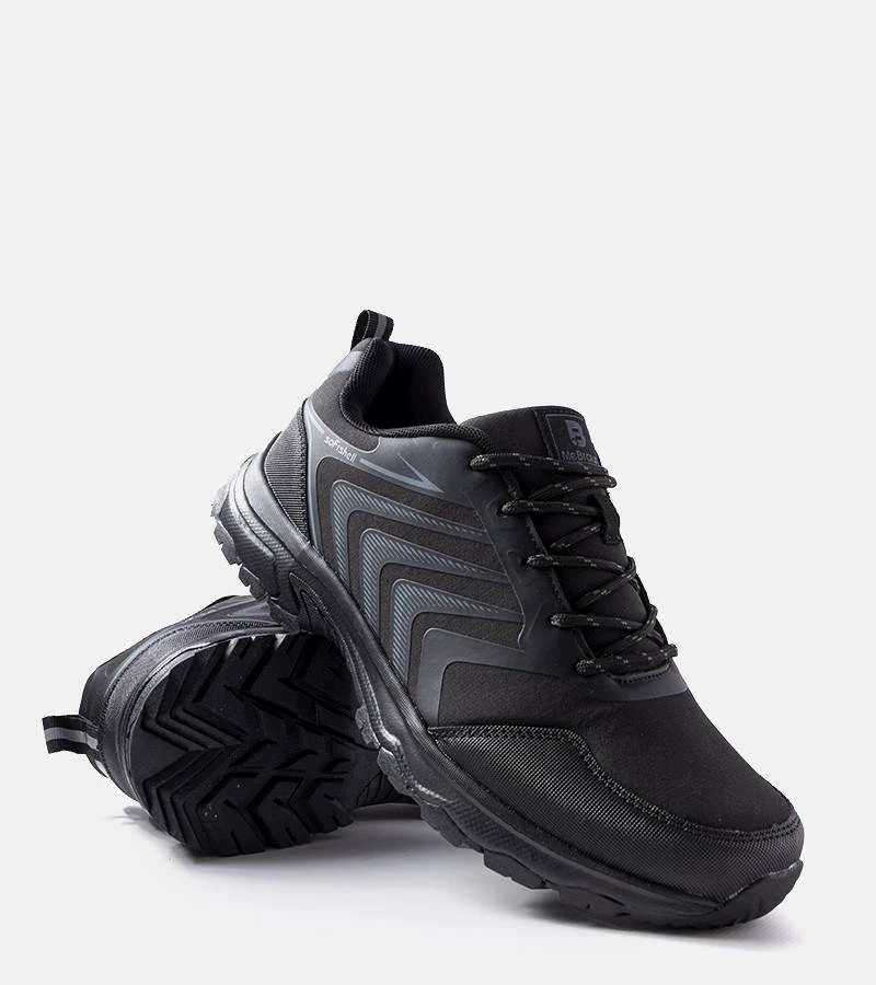 Schwarze Trekking-Schuhe Douffet