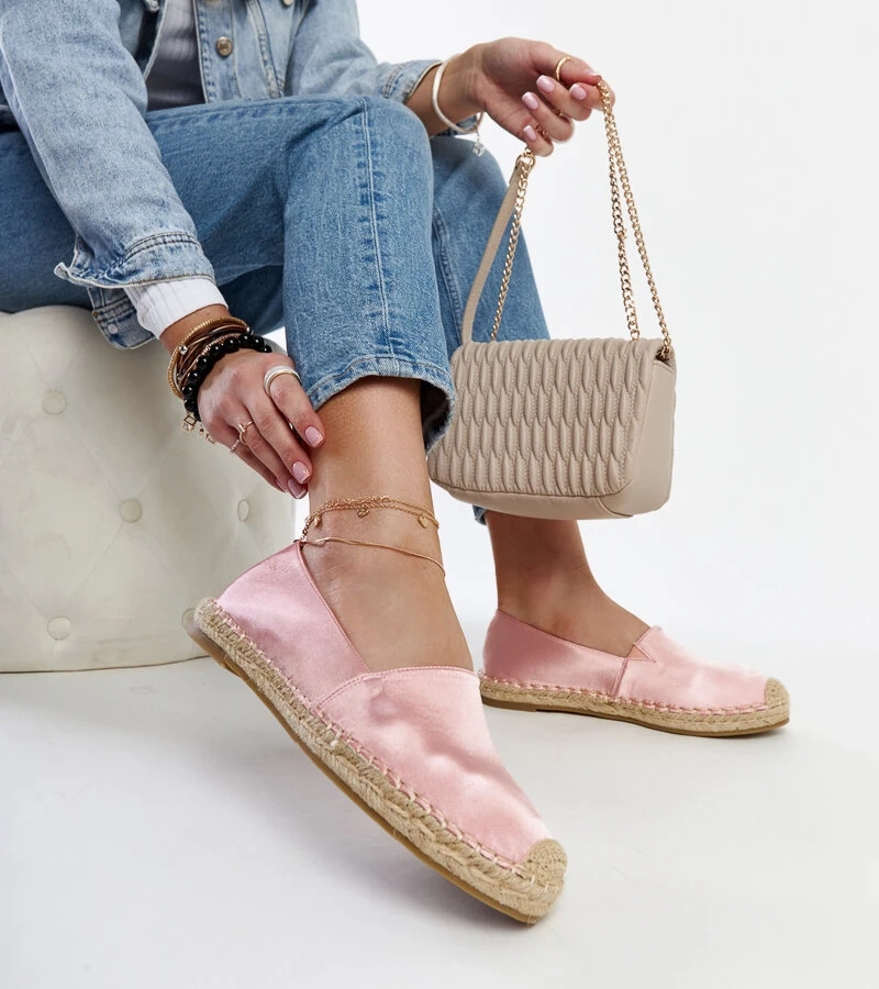 Hellrosa Glitzer-Espadrilles auf der Caithlin-Plattform