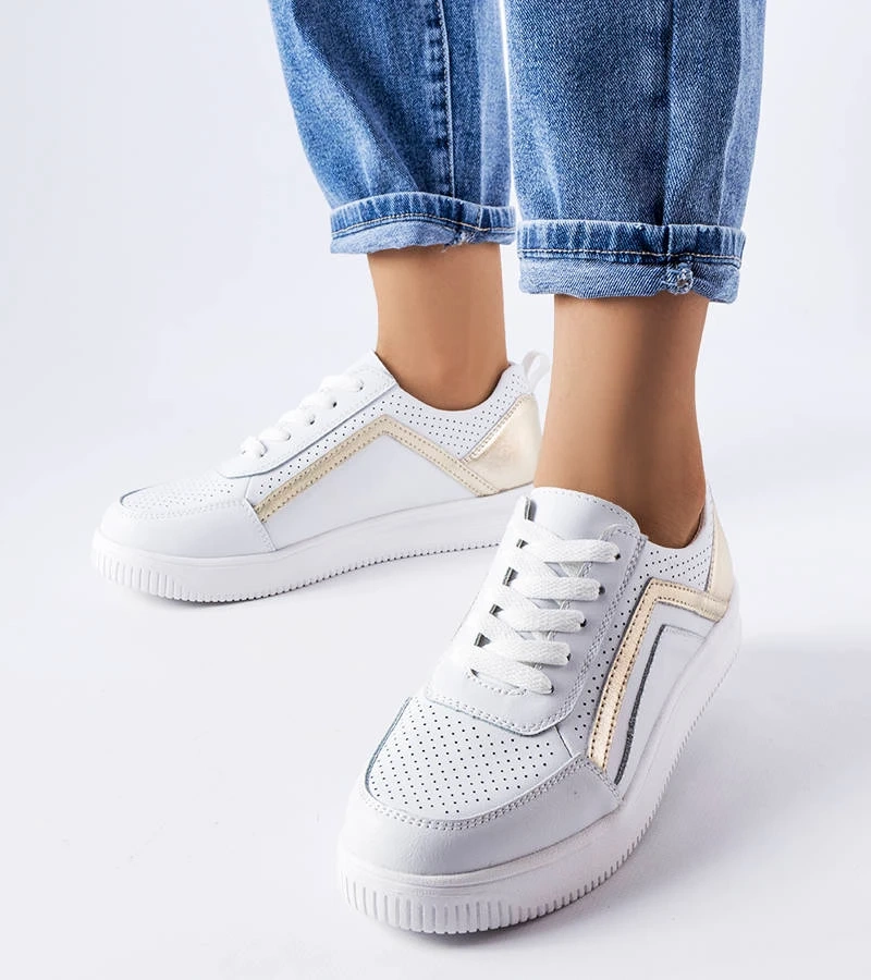 Weiße Lederhalbschuhe mit Perforation von Gilles