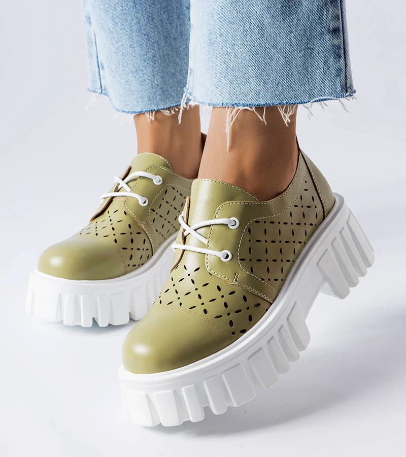 Grüne durchbrochene massiv Halbschuhe Camus