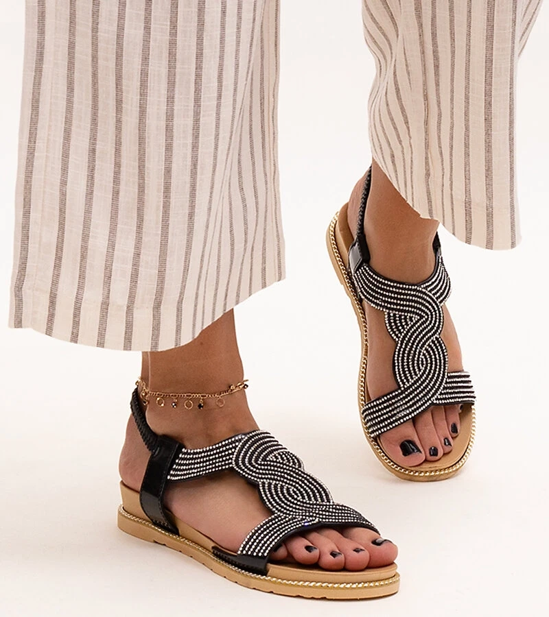 Schwarze Sandaletten mit Zirkonia-Verzierungen von Gairsa