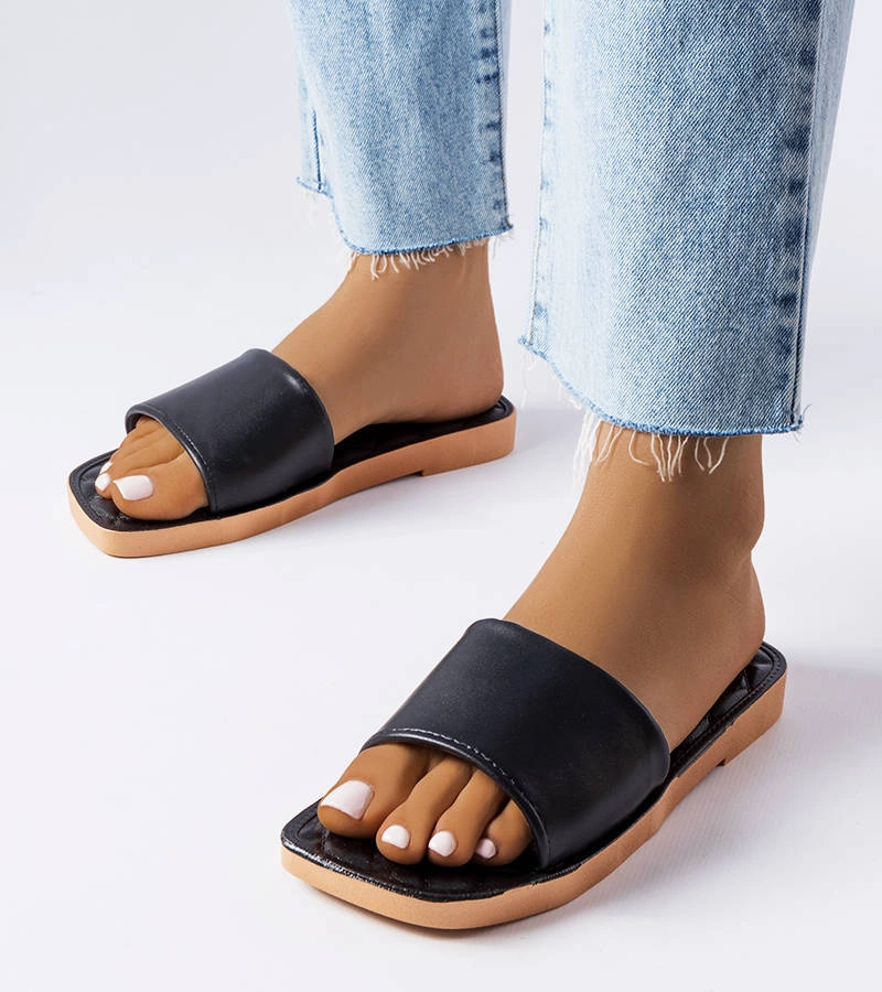 Schwarze Gummiflipflops von Chatigny