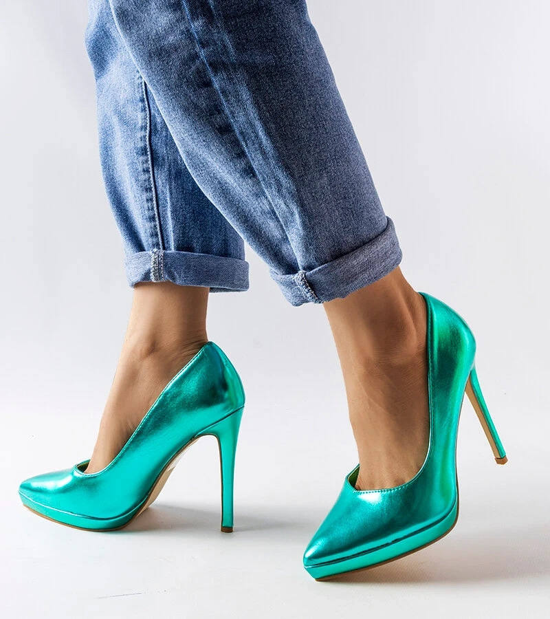 Grüne Spiegel-Stilettos von Kristin