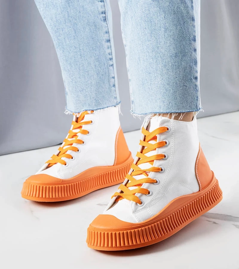 Orangefarbene Terri-Plateau-Sneaker