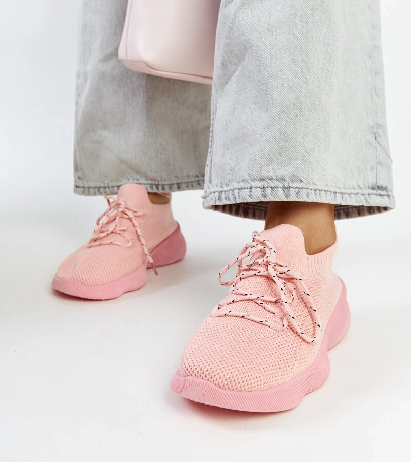 Roshni rosa Sportsneakers