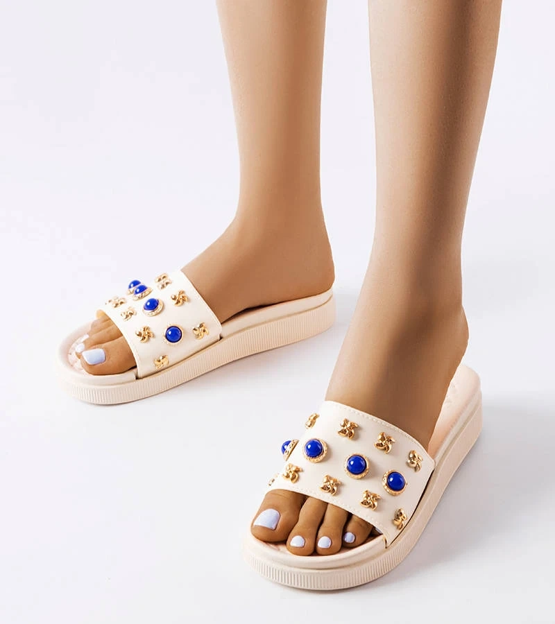 Beigefarbene verzierte Montesarchio Schlappen