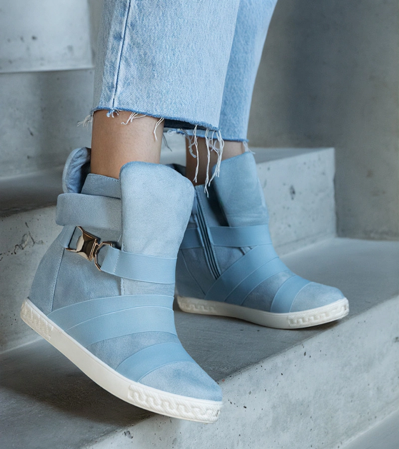 Blaue Keil-Sneaker von Rangel