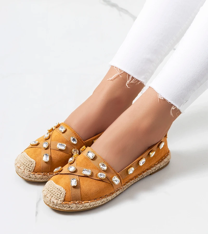 Braune Espadrilles von Chanou