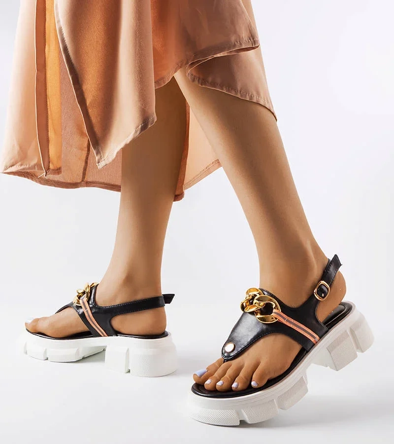 Schwarze Breana Sandalen-Flip-Flops mit massiver Sohle