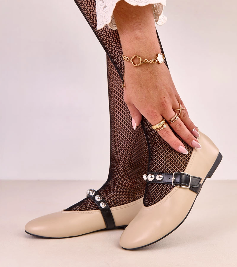 Beige Ballerinas mit verzierter Schnalle Faira