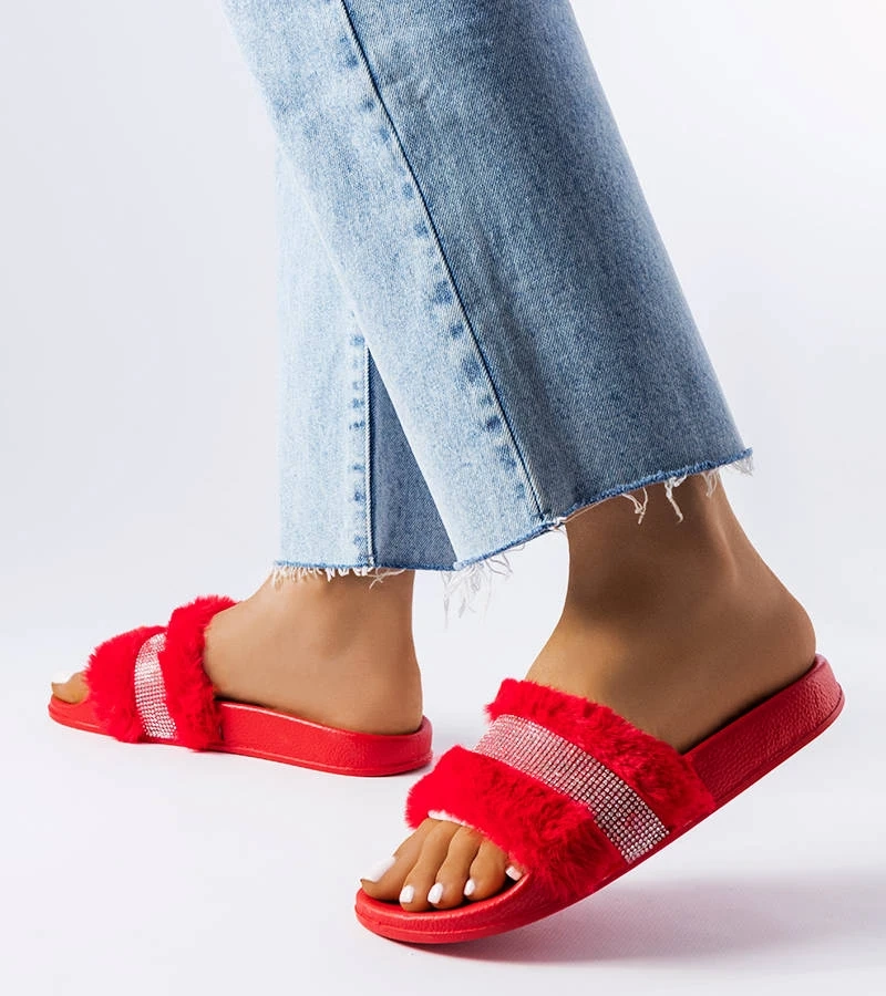 Rote Pelz-Pantoletten mit Zirkonia von Carrito