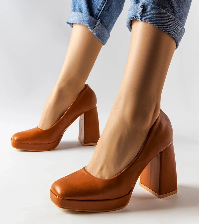 Braune High-Heel-Pumps Mailly