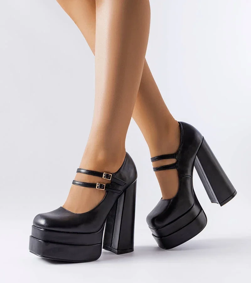 Schwarze Chouinard High Heel Pumps