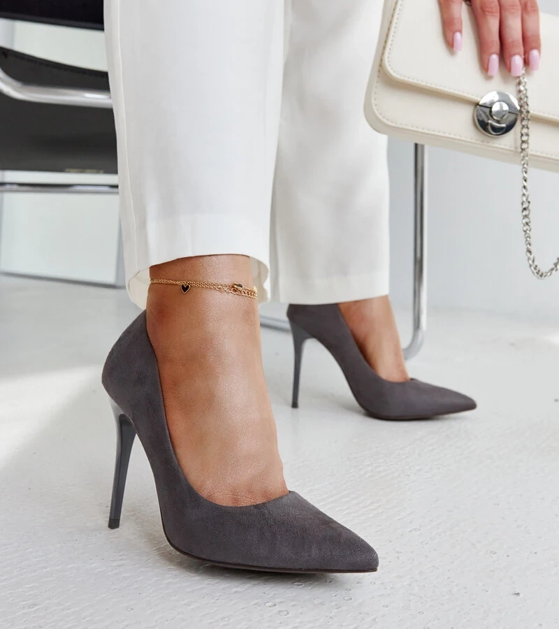 Dunkelgraue Stilettos mit Lederinnensohle von Amedie