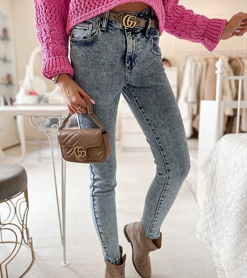 Blaue Slim-Jeans mit hohem Bund von Ayot