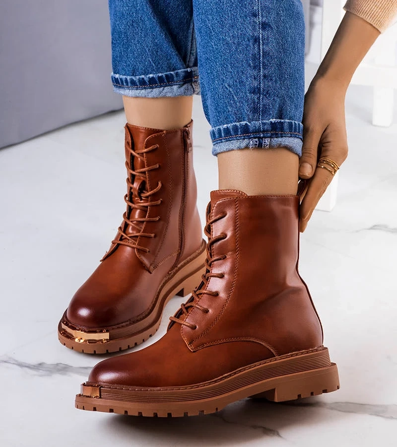 Braune gefütterte Vanta-Stiefeletten