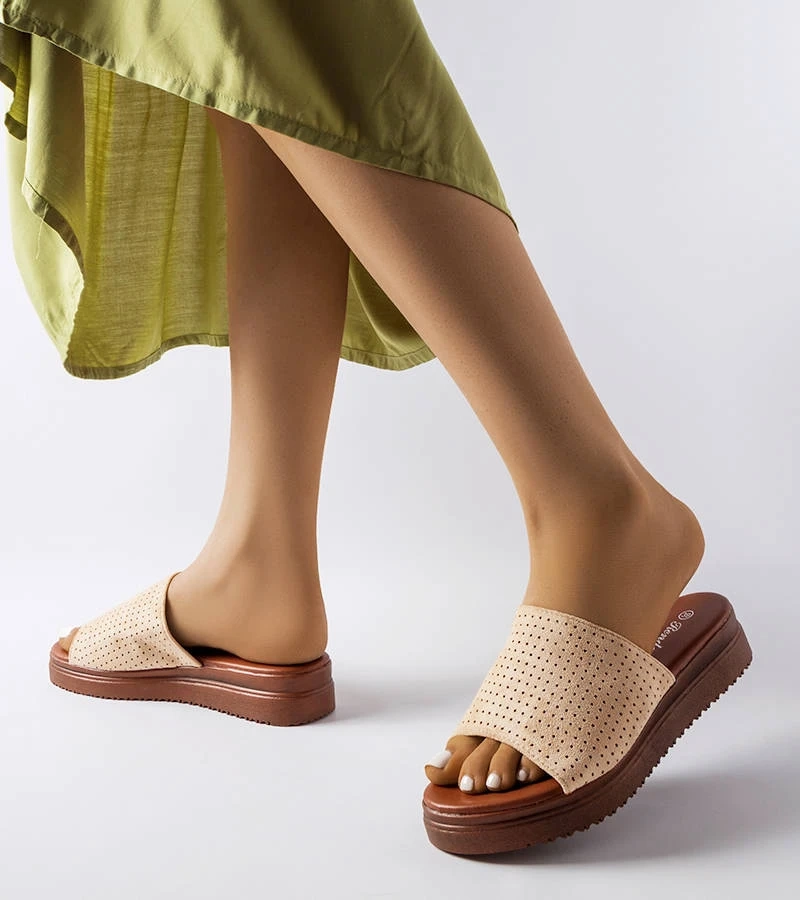 Beige Pantoletten mit durchbrochenem Schaft Idabel