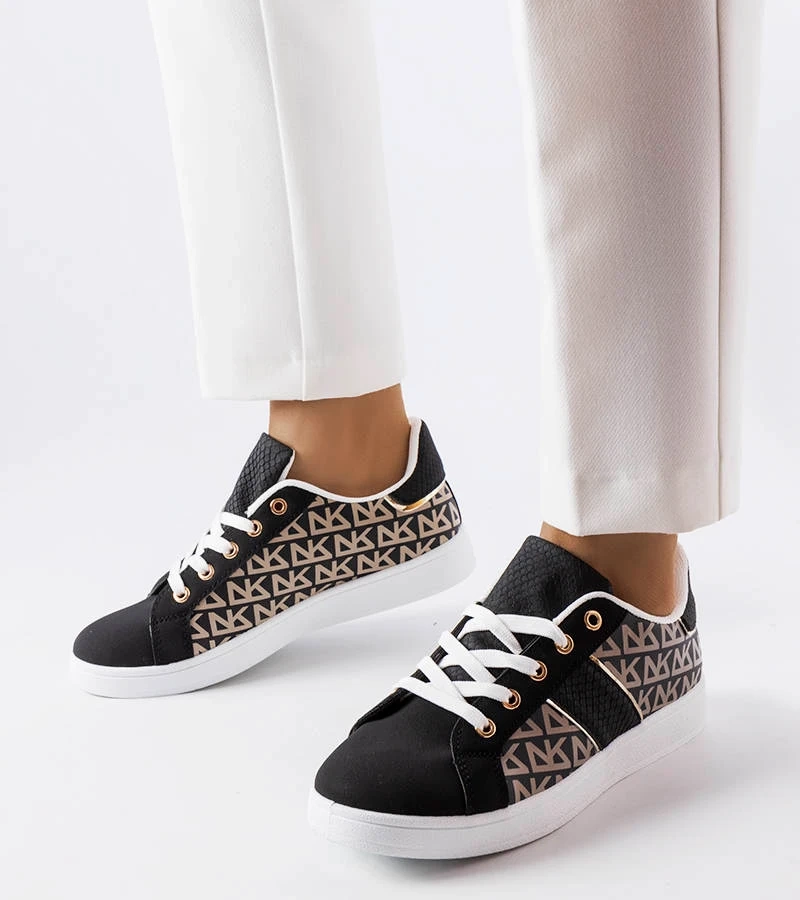 Schwarze Sneakers verziert mit Bolduc-Monogramm