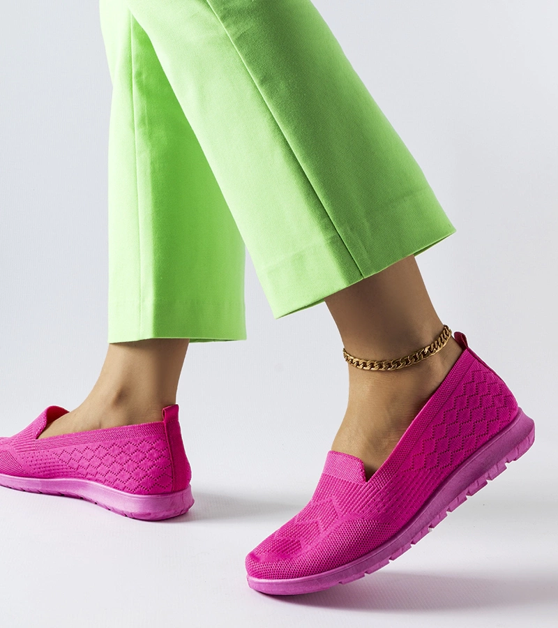 Rosa Stoff-Tennisschuhe von Aoife