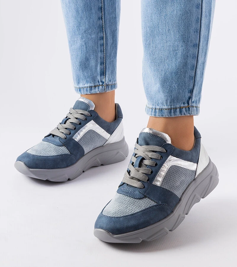 Blaue perforierte Trecasali Sneakers