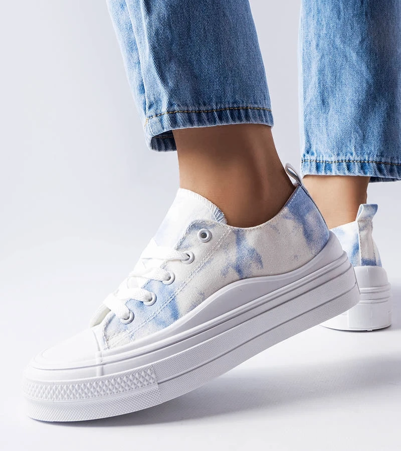 Weiß-blaue Turnschuhe von Rocheleau