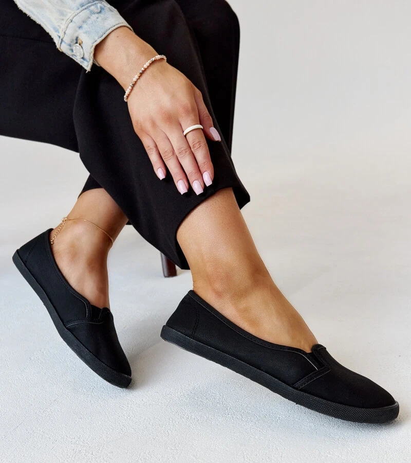 Schwarze Wordana Slip-On-Tennisschuhe aus Öko-Leder