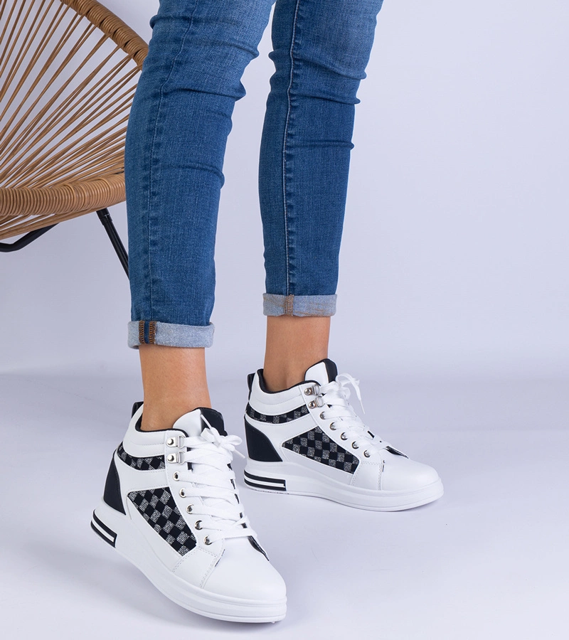 Damen-Sportsneaker in Weiß mit verstecktem Keilabsatz Violinso