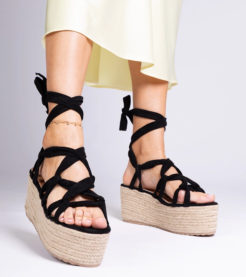 Schwarze Espadrilles-Sandalen auf hoher Plateausohle Narita