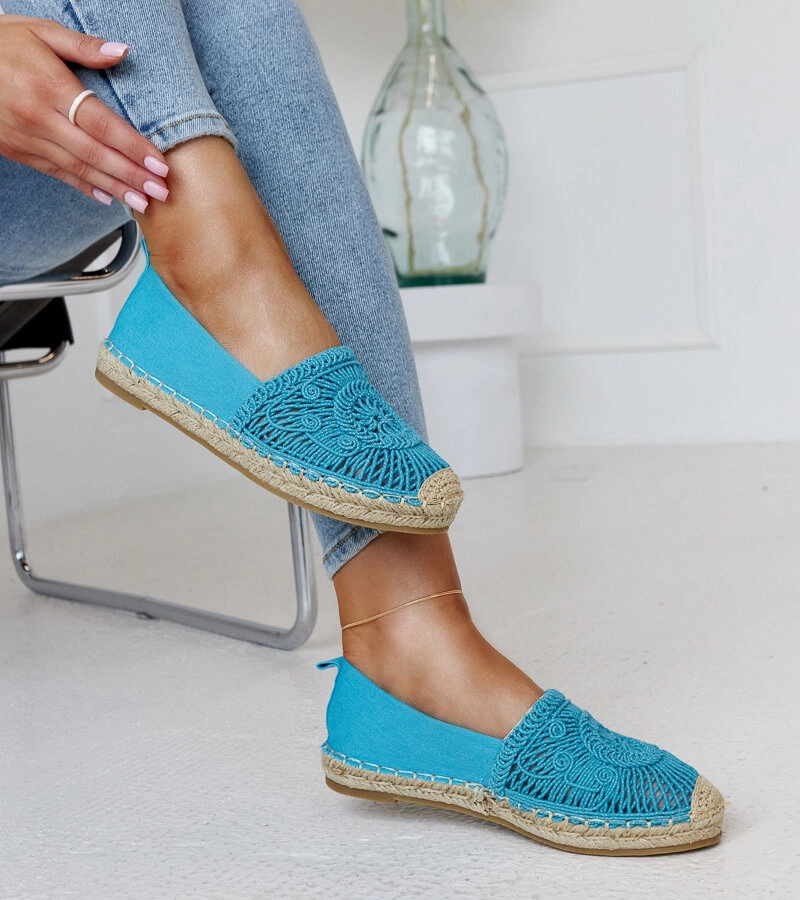 Blaue Espadrilles mit Kalba-Stickerei