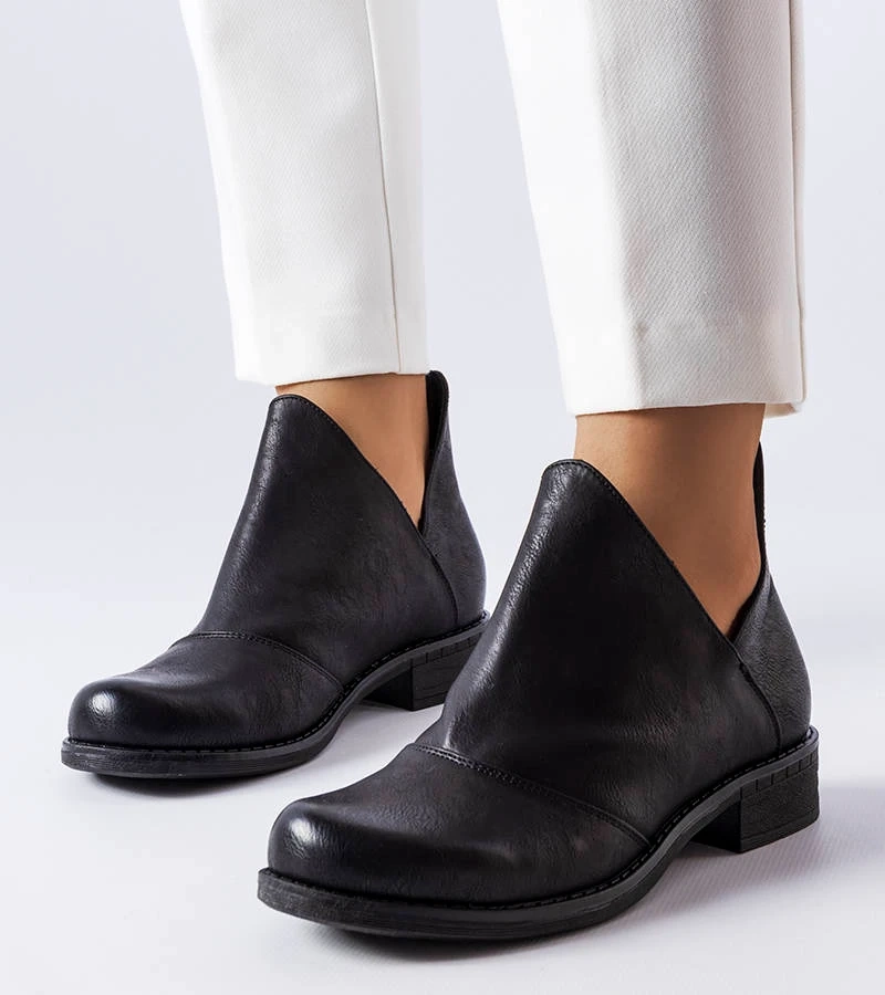 Schwarze Lacombe Stiefeletten mit unregelmäßigem Schaft