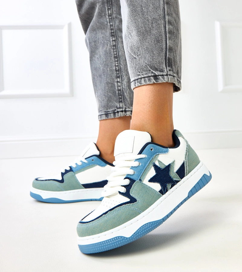 Weiß-blaue Plateausneaker mit Sternen Zerri