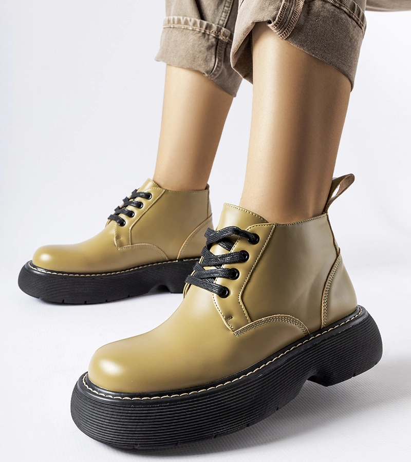 Grüne kurze klassische Arbeitshosen von Aristide