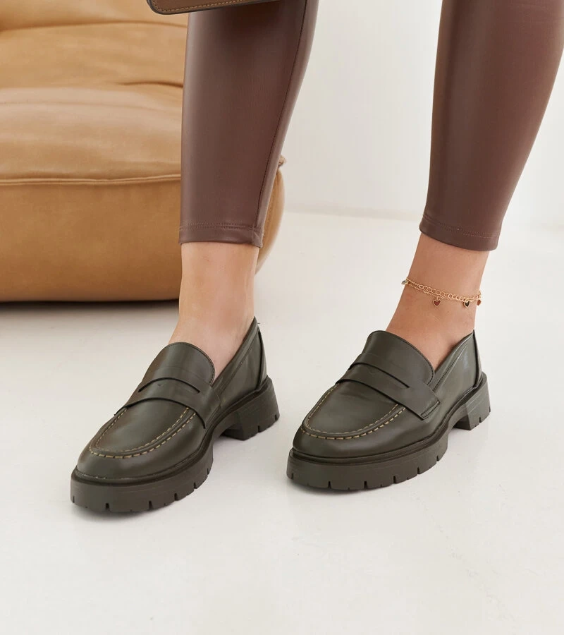 Die grünen Mokassins von Maybritt