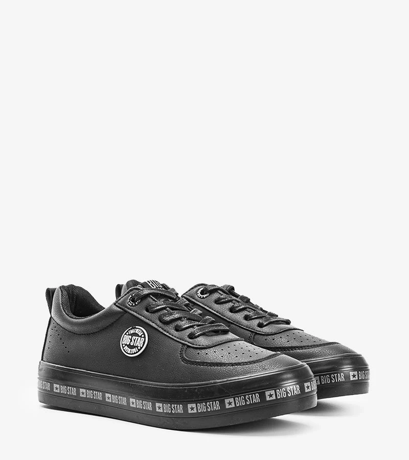 Big Star klassische niedrige Sneaker in Schwarz
