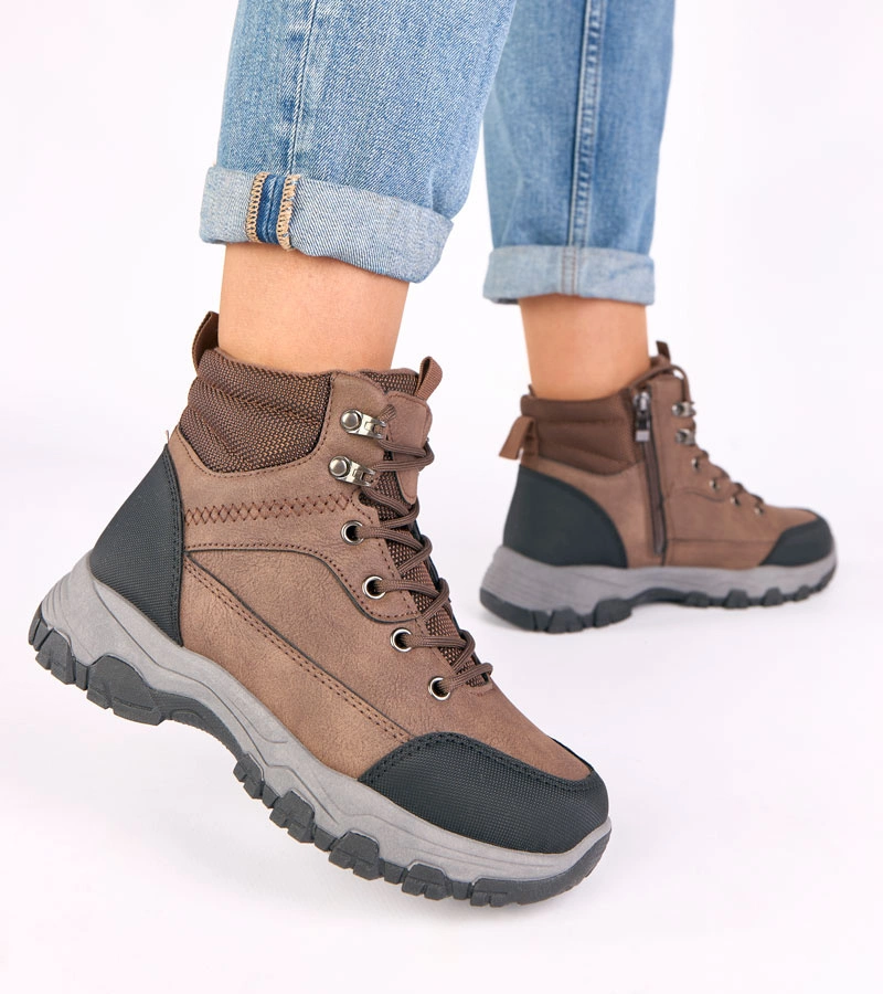 Braune, gefütterte Plateau-Trekkingschuhe „Briana“