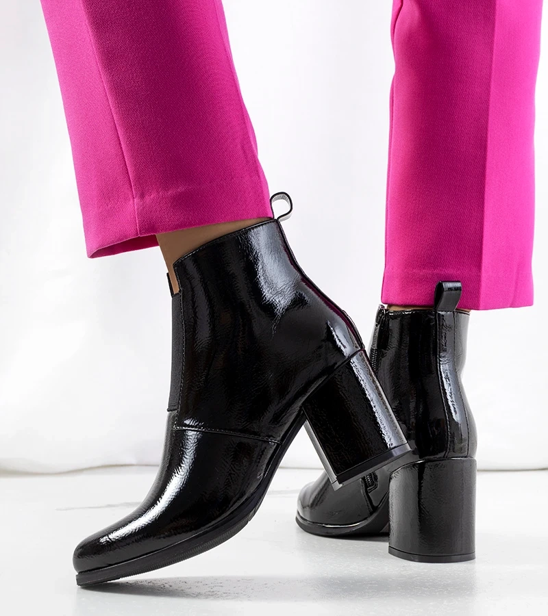 Schwarze lackierte Norwich Stiefeletten