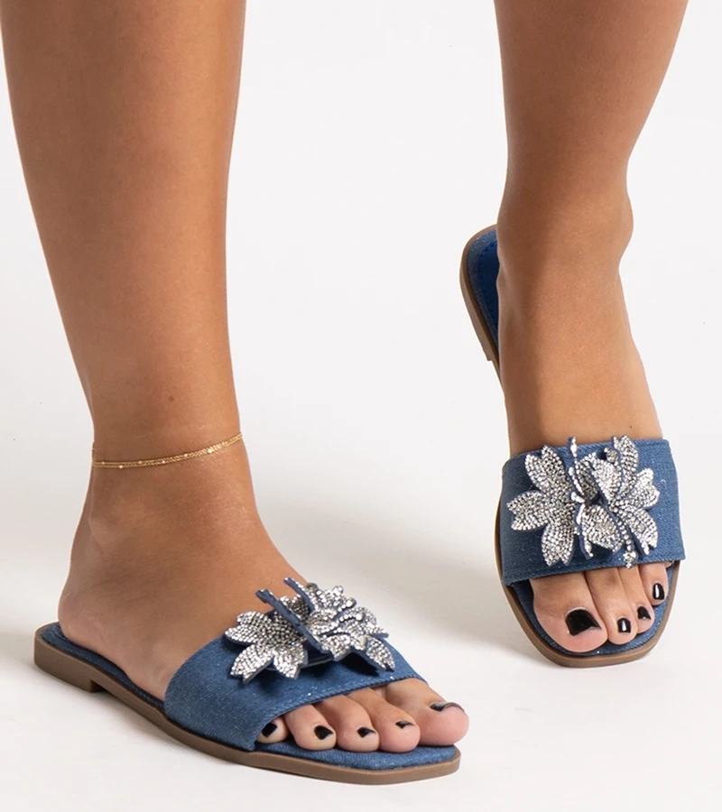 Blaue Flip-Flops mit Zirkonia-Blümchen von Vendula