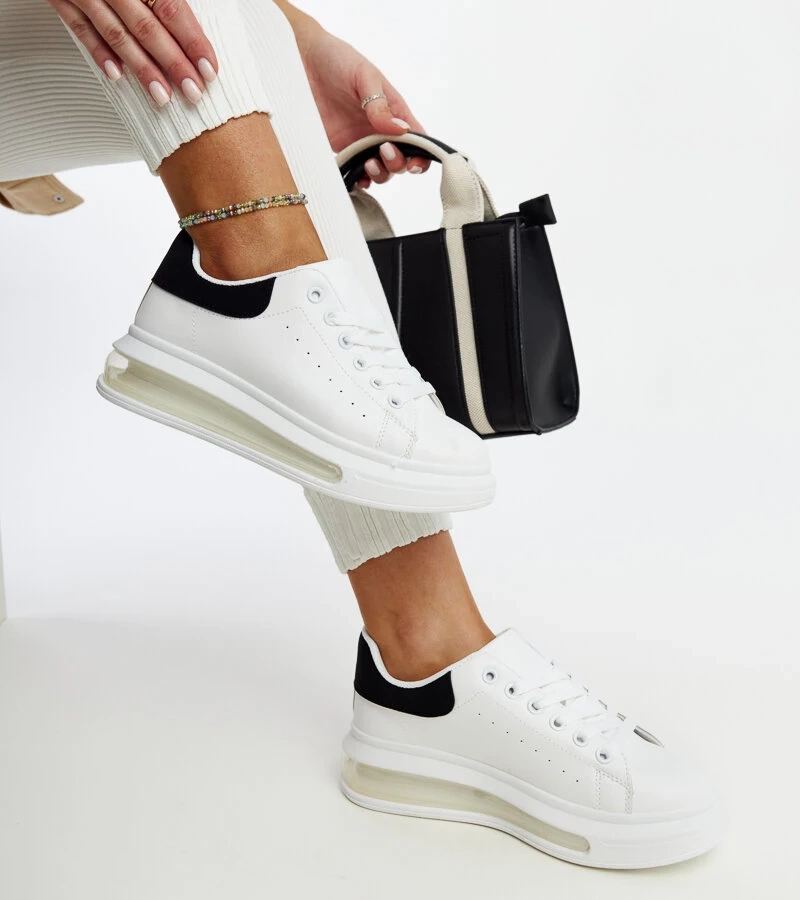 Weiße Zrina-Sneaker mit hoher Sohle