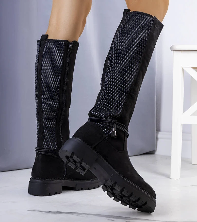 Schwarze gefütterte Stiefel von Leale